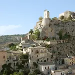 Scribano By Interhome موديكا